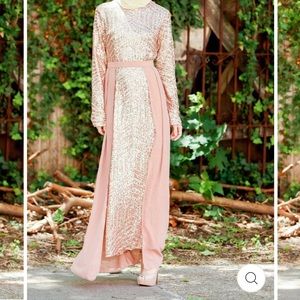 Urban modesty Women’s XXL ROSE GOLD CHEVRON SEQUIN GOWN